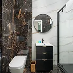 Sage Luxury By Bookinghost Lägenhet