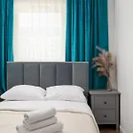Sage Luxury By Bookinghost
