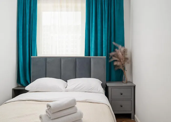 Sage Luxury By Bookinghost